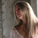Profil de April